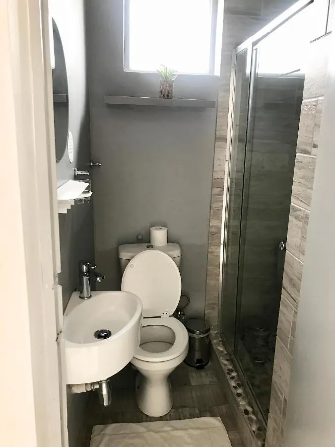 MOY Guesthouse Le Cap